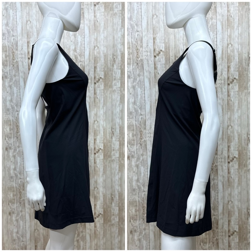 Outdoor Voices Powerhouse Dress in Black [4] - Picture 3 of 11